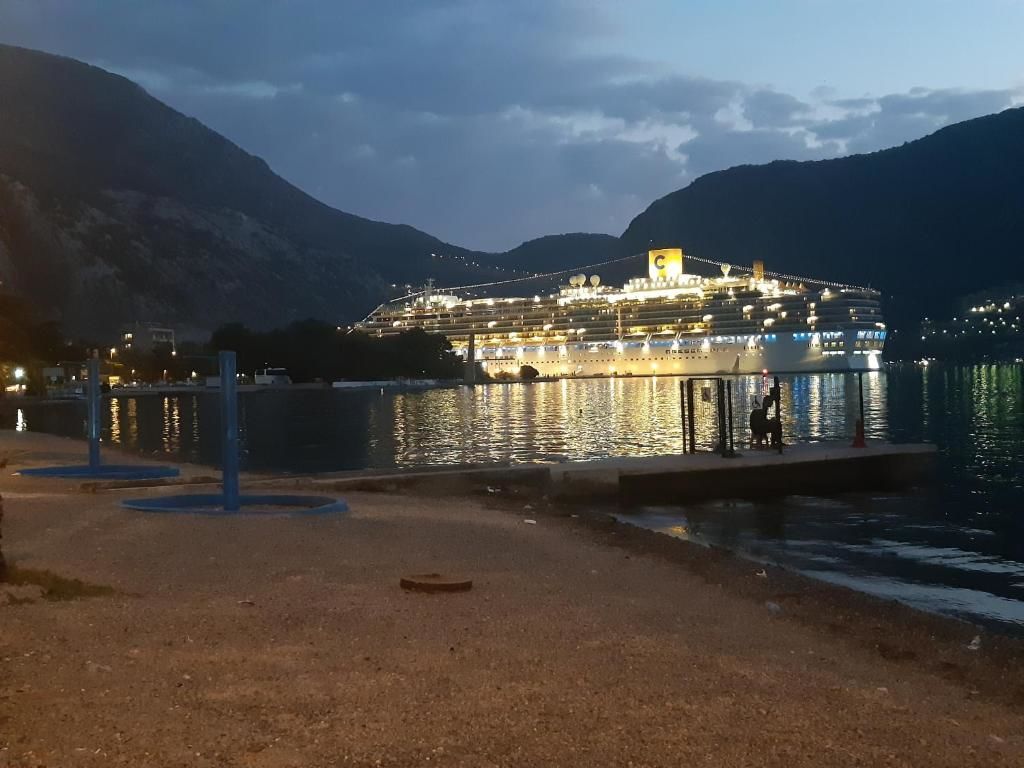 Апартаменты Apartment Nada Котор